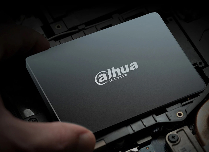 SSD 240GB Dahua- 2.5-inch là một giải pháp lưu trữ hiệu quả cho người dùng cá nhân và doanh nghiệp nhỏ