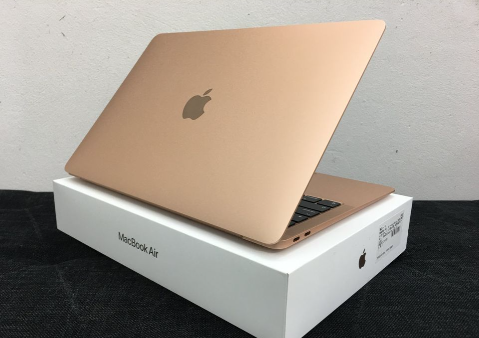 MacBook Air M1