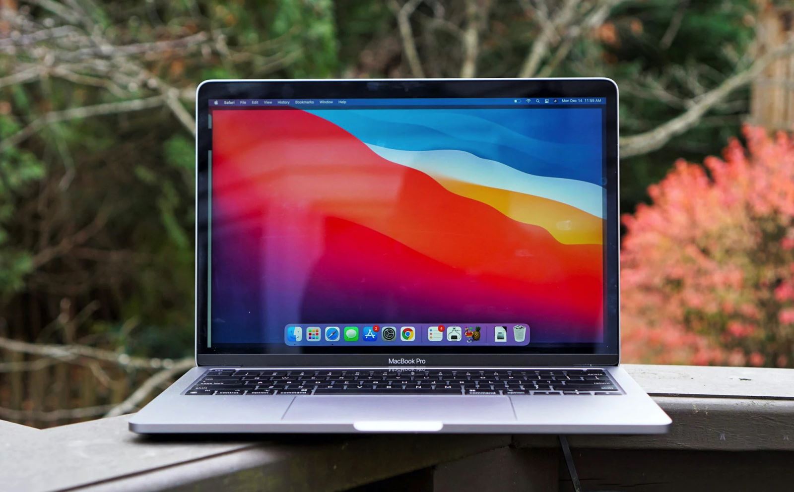 MacBook Pro vẫn là một bản nâng cấp đáng kể so với MacBook Air