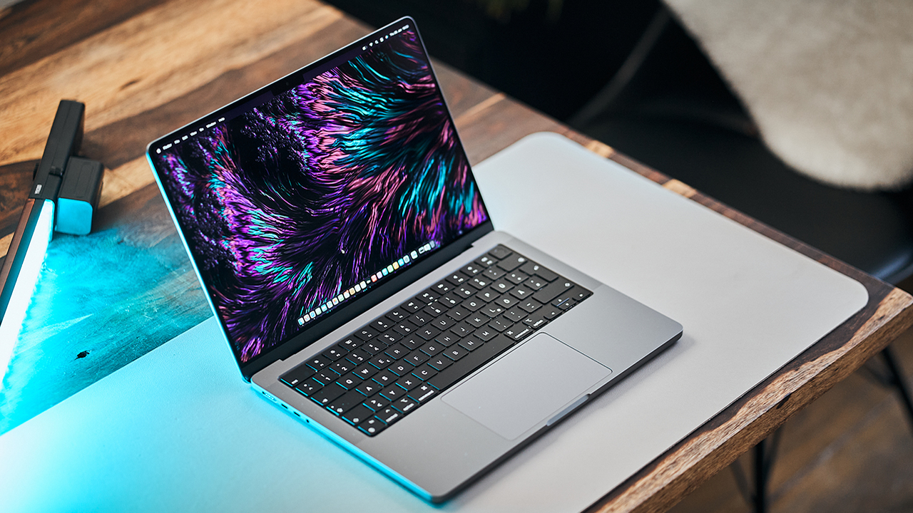 MacBook Pro M2 sẽ giữ nguyên thiết kế sang trọng và nhỏ gọn của thế hệ tiền nhiệm