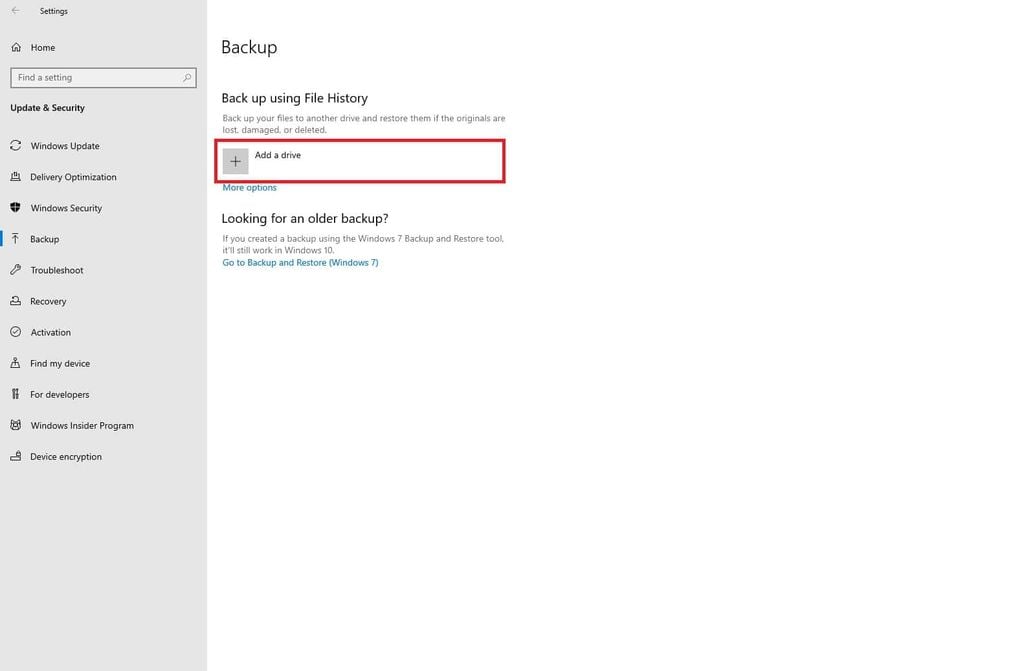 Trong phần Back up using File History, nhấp vào Add a drive để chọn ổ đĩa bạn muốn sử dụng cho việc sao lưu