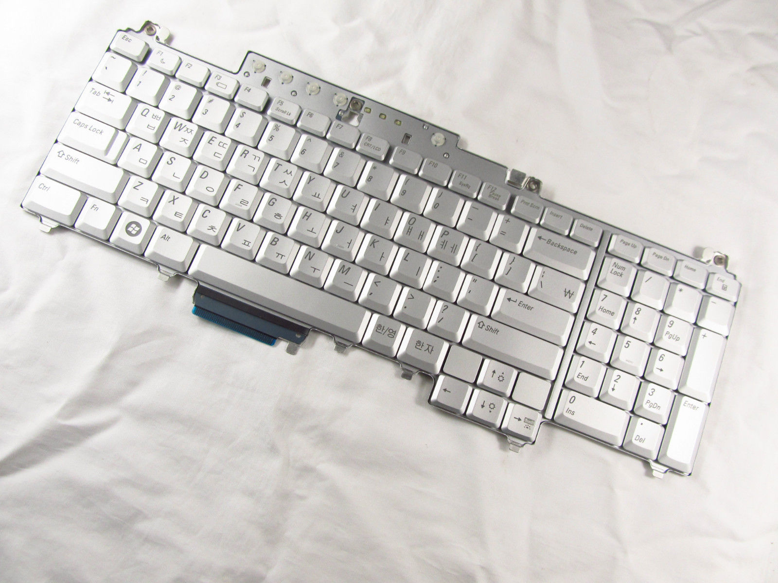 thay-keyboard-dell-1