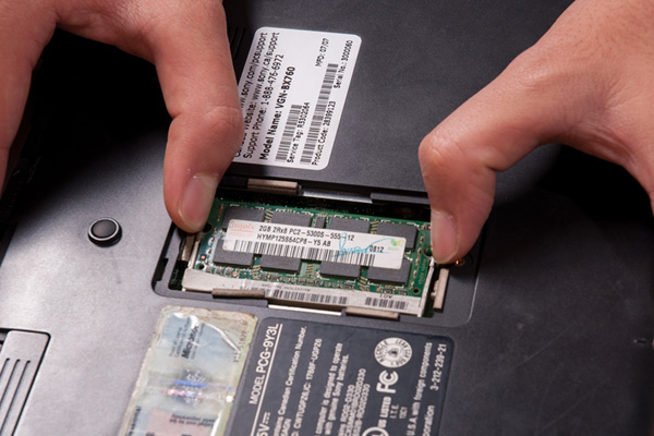nâng cấp ram cho laptop acer