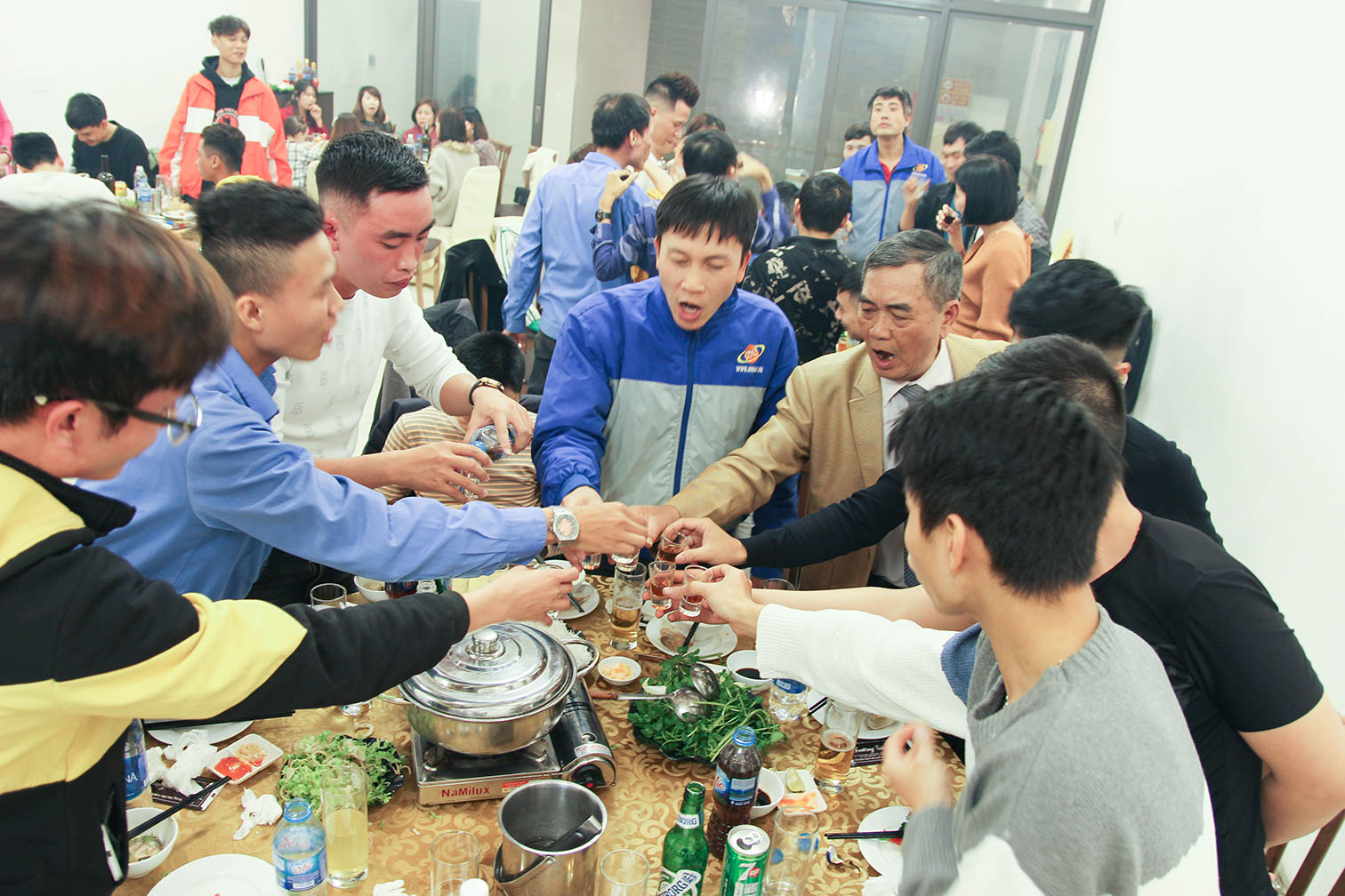 Tiệc tất niên 2019, chào xuân 2020